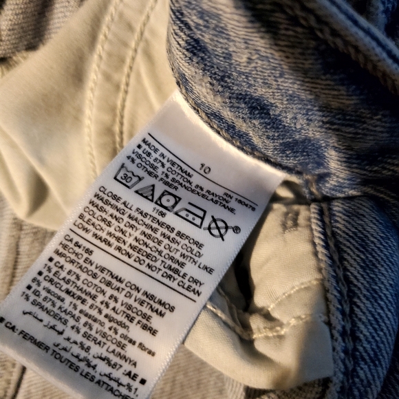 Old Navy Rockstar super skinny jeans - Picture 4 of 4